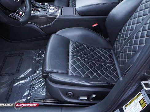 Used 2017 Audi S6 Premium Plus w/ Driver Assistance Package image 17