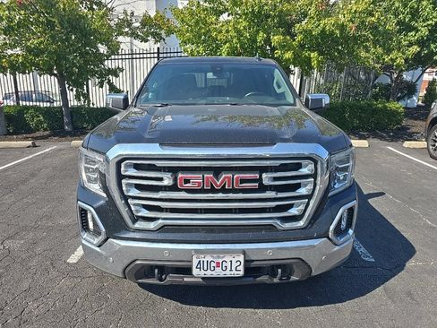Used 2021 GMC Sierra 1500 SLT w/ SLT Premium Plus Package AWD/4WD image 18