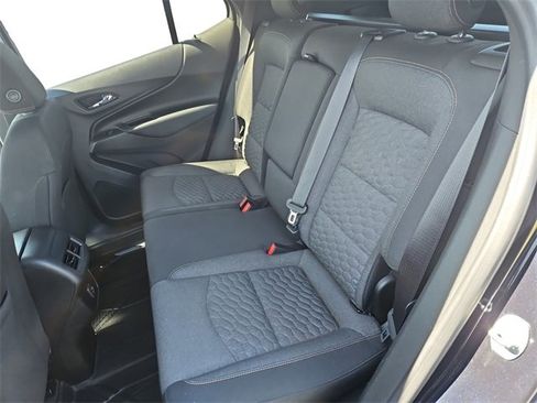 Used 2020 Chevrolet Equinox LT w/ LPO, Floor Liner Package image 13