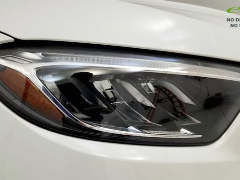 Used 2025 Mercedes-Benz GLC 350e 4MATIC image 22