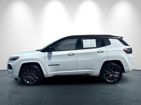 Used 2025 Jeep Compass Limited w/ High Altitude Package AWD/4WD image 7