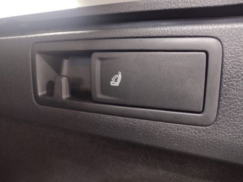 Used 2018 Volkswagen Golf Alltrack SEL image 16