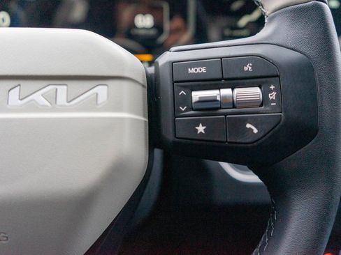 New 2025 Kia K4 GT-Line image 19