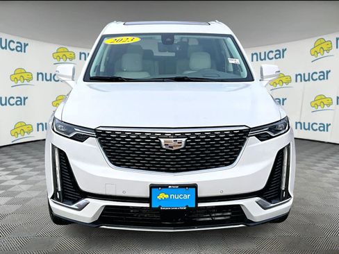 Used 2023 Cadillac XT6 Premium Luxury w/ Technology Package image 2