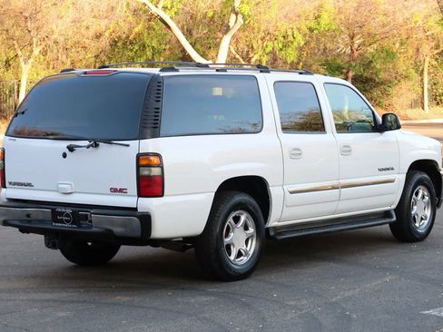 Used 2004 GMC Yukon XL SLT w/ Preferred Equipment Group image 6