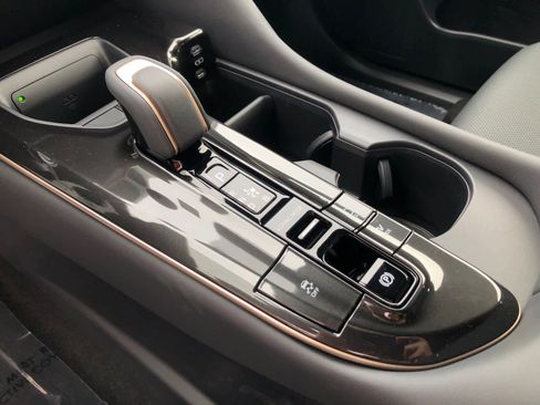 New 2026 Toyota Crown AWD/4WD image 13