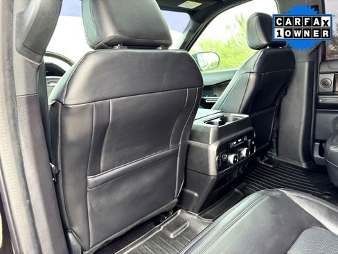 Used 2021 Ford Expedition Limited image 20