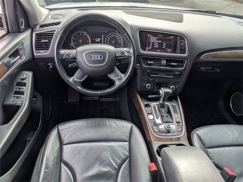 Used 2016 Audi Q5 2.0T Premium Plus w/ Technology Package image 18
