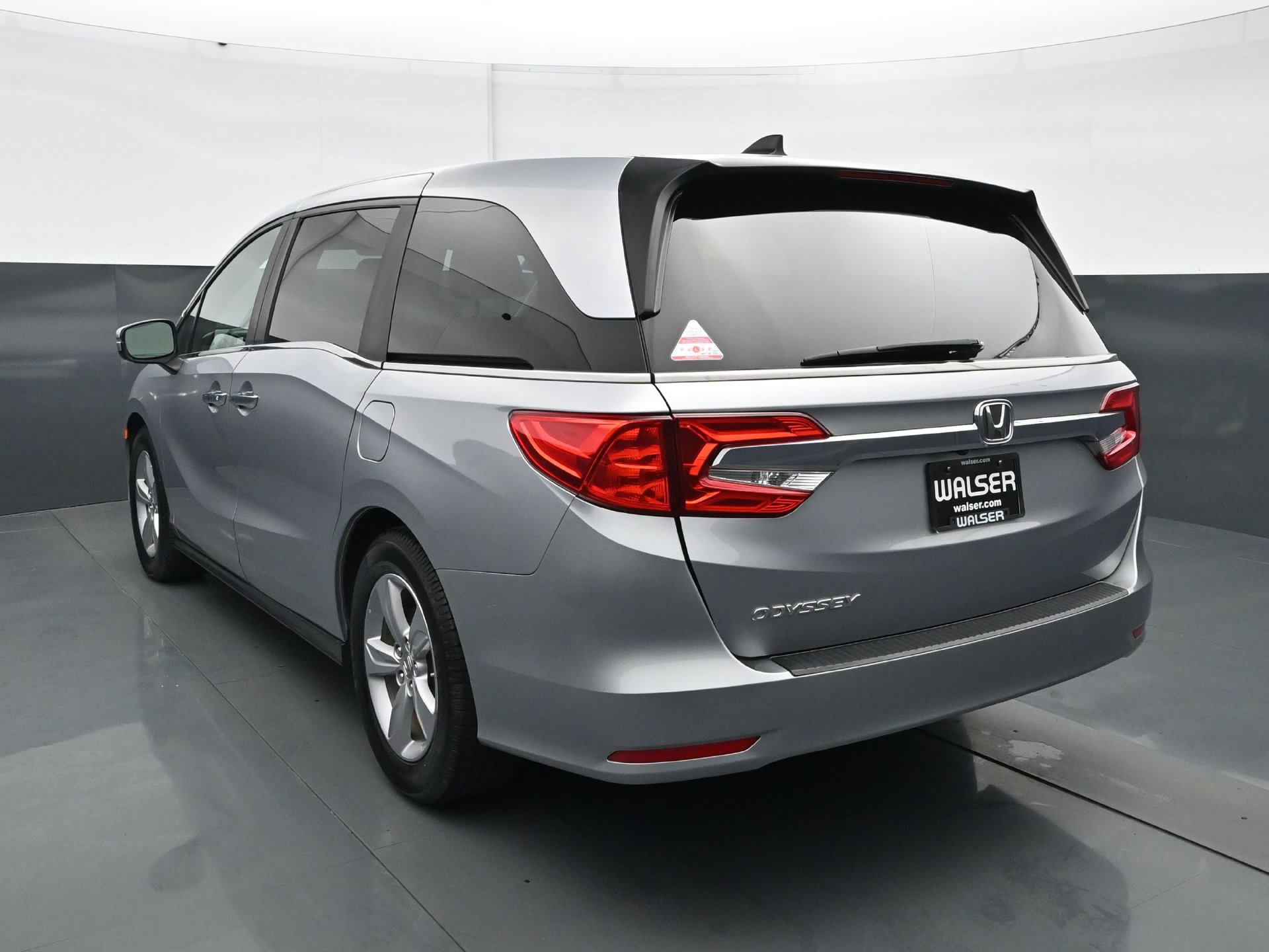 Used 2020 Honda Odyssey EX image 3