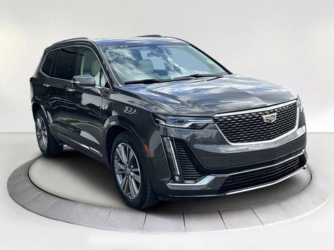 Used 2020 Cadillac XT6 Premium Luxury image 6