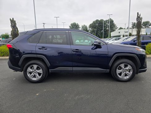 Used 2024 Toyota RAV4 XLE w/ Convenience Package AWD/4WD image 6