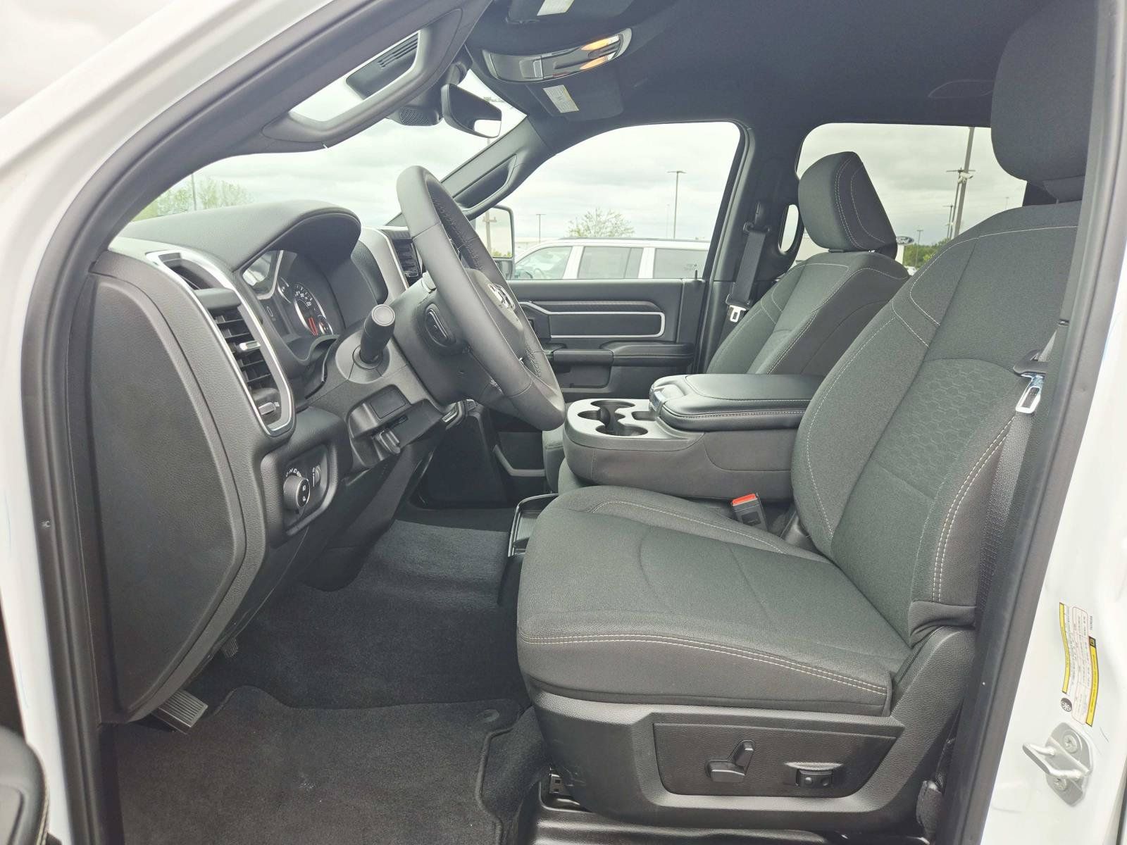 Used 2026 RAM 2500 Big Horn AWD/4WD image 12