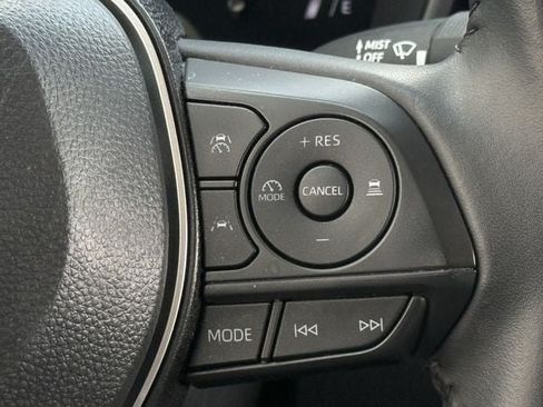 Used 2024 Toyota Corolla Cross XLE w/ Convenience Package FWD image 15