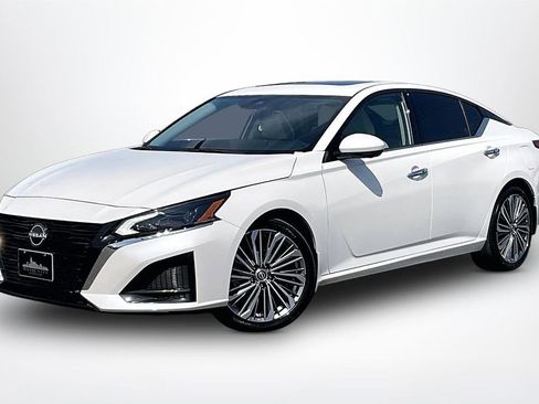 Used 2023 Nissan Altima 2.5 SL FWD image 3