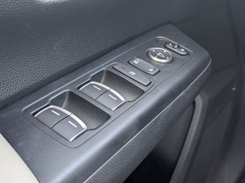 Used 2023 Honda CR-V EX-L image 39