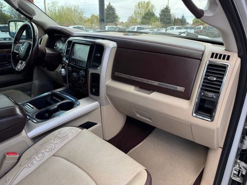 Used 2018 RAM 1500 Laramie Longhorn w/ Longhorn Special Edition AWD/4WD image 36