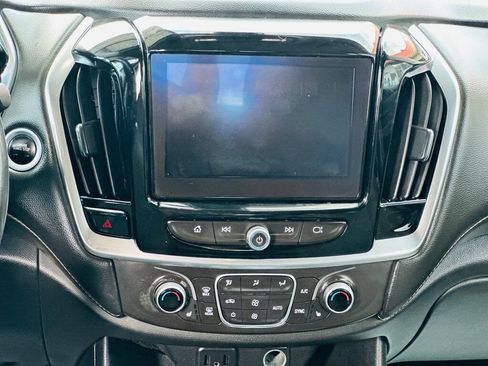 Used 2018 Chevrolet Traverse LT AWD/4WD image 13