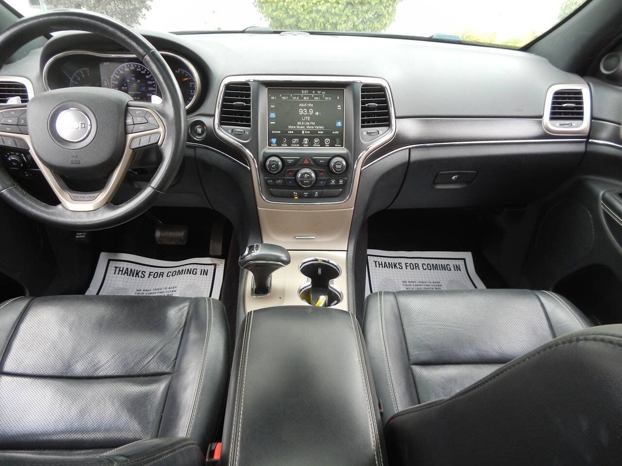 Used 2015 Jeep Grand Cherokee Limited w/ Luxury Group II AWD/4WD image 2