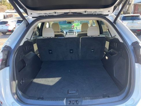 Used 2020 Ford Edge Titanium w/ Equipment Group 301A image 12