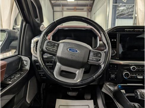 Used 2021 Ford F150 Lariat w/ Equipment Group 502A High AWD/4WD image 12