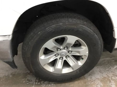 Used 2024 RAM 1500 Laramie image 4