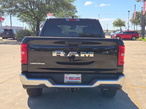 Used 2025 RAM 1500 Lone Star RWD image 4