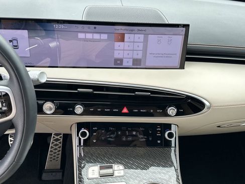 Used 2026 Genesis GV70 3.5T Sport Prestige image 24