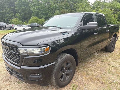 Used 2025 RAM 1500 Tradesman w/ Night Edition AWD/4WD image 3
