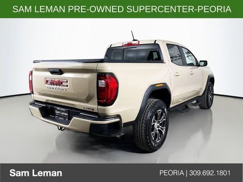 Used 2024 GMC Canyon AT4 image 7