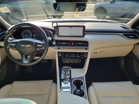Used 2024 Genesis G70 2.5T AWD/4WD image 14