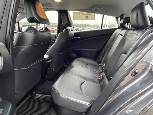 Certified 2022 Toyota Prius Limited image 13