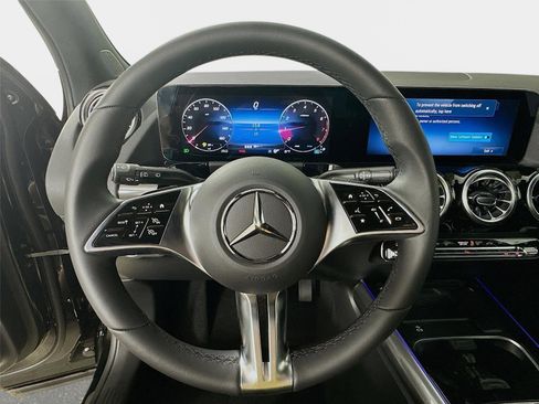 Certified 2026 Mercedes-Benz GLA 250 GLA 250 image 11