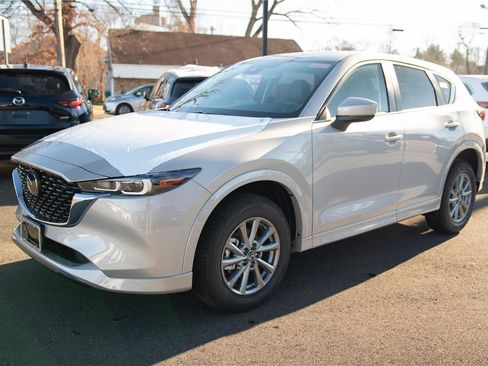 New 2025 MAZDA CX-5 AWD 2.5 S w/ Preferred Package image 4