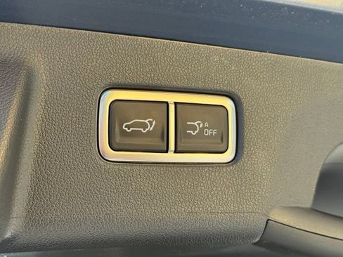 Used 2025 Kia Sorento SX FWD image 34