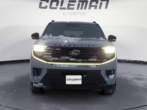 New 2025 Ford Expedition Platinum w/ Stealth Performance Package image 8