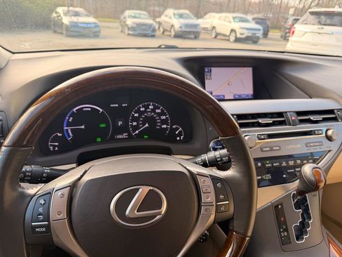 Used 2013 Lexus RX 450h AWD 4dr Hybrid w/ Navigation Pkg image 35
