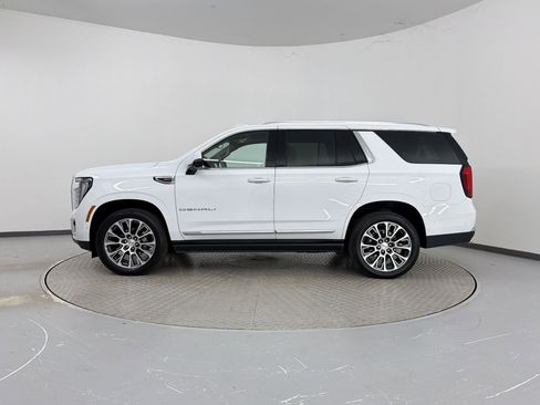 Used 2026 GMC Yukon Denali w/ Sun & Power Step Package image 2