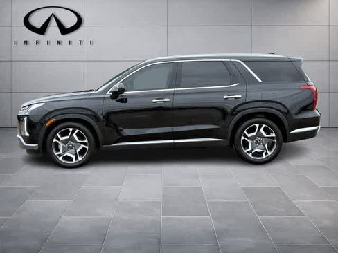 Used 2024 Hyundai Palisade Limited FWD image 4