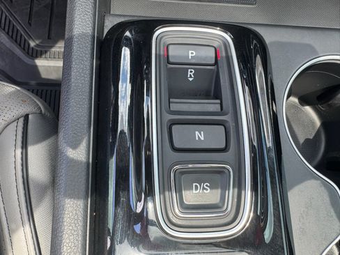 Certified 2025 Honda Pilot Elite image 26