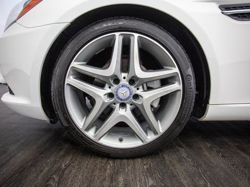 Used 2014 Mercedes-Benz SLK 250 2dr Roadster SLK 250 w/ Premium Package image 37