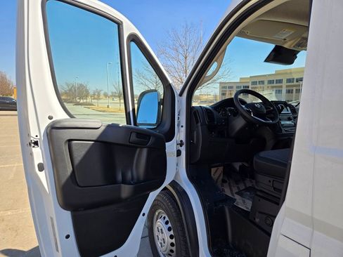 New 2025 RAM ProMaster 1500 w/ Cold Weather Group image 9