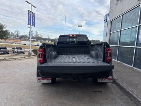 Used 2024 RAM 3500 Laramie image 7