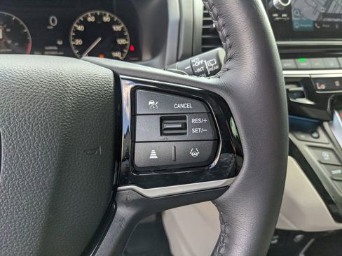 Used 2025 Honda Odyssey Touring image 28