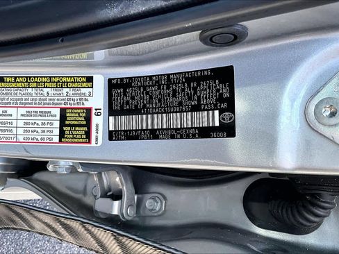 Certified 2025 Toyota Camry LE FWD image 33