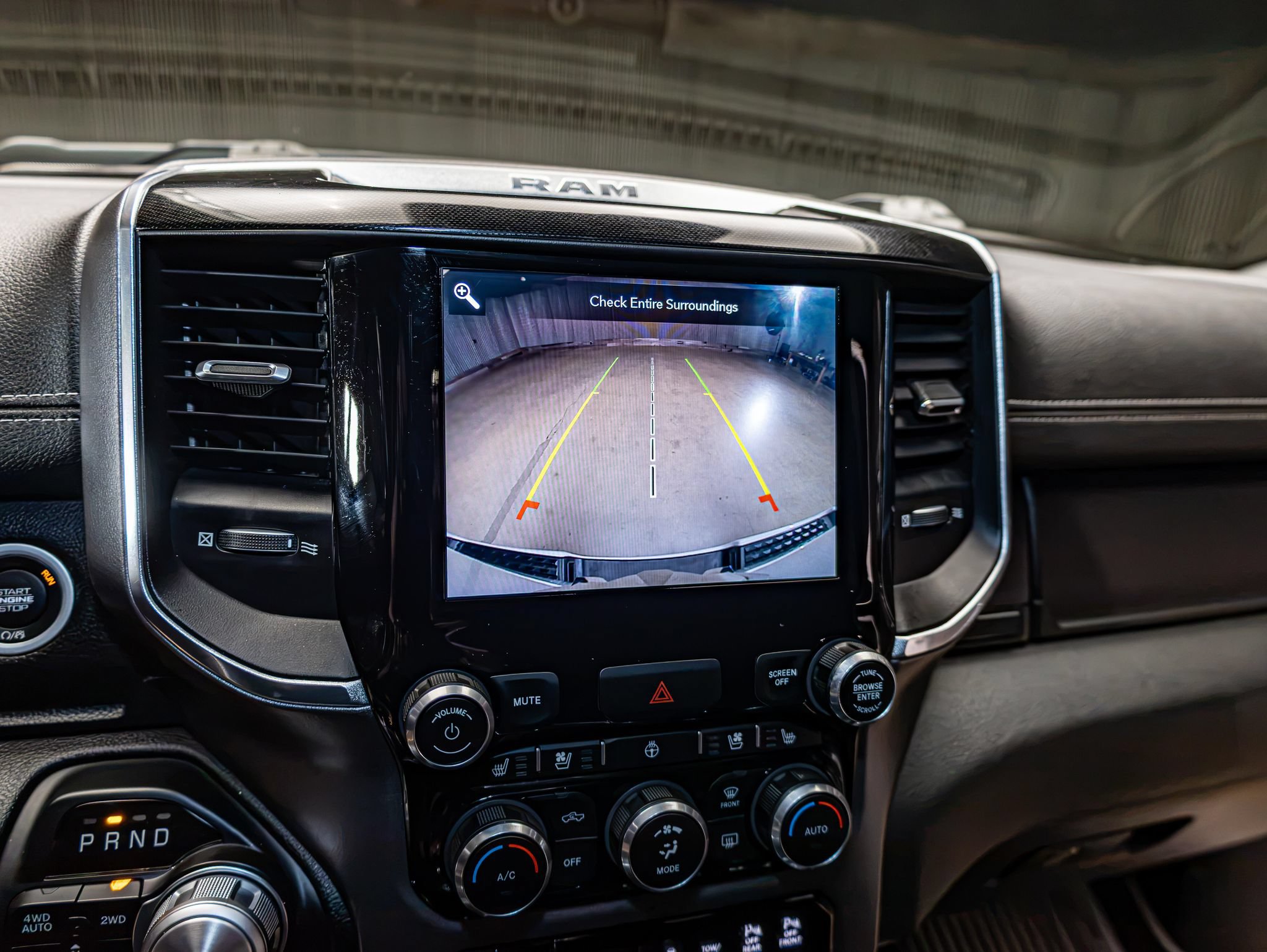 Used 2021 RAM 1500 Laramie AWD/4WD image 18
