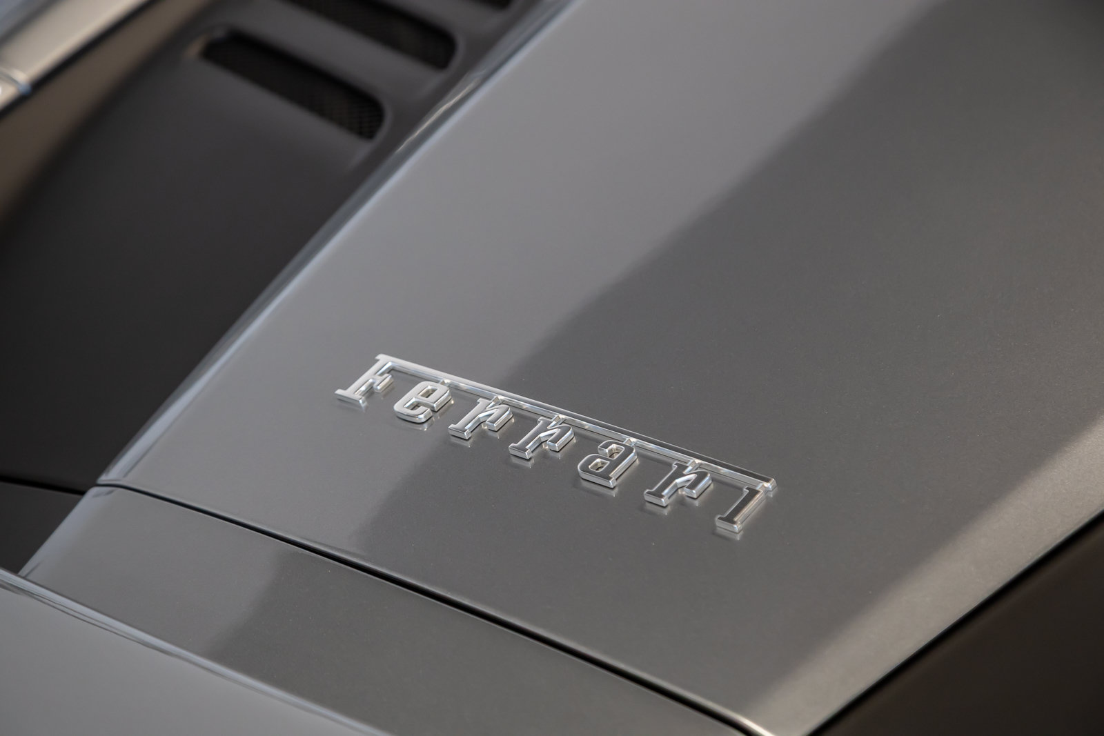 Used 2021 Ferrari F8 Tributo RWD image 32