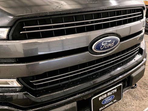 Used 2018 Ford F150 XLT w/ Equipment Group 302A Luxury AWD/4WD image 29