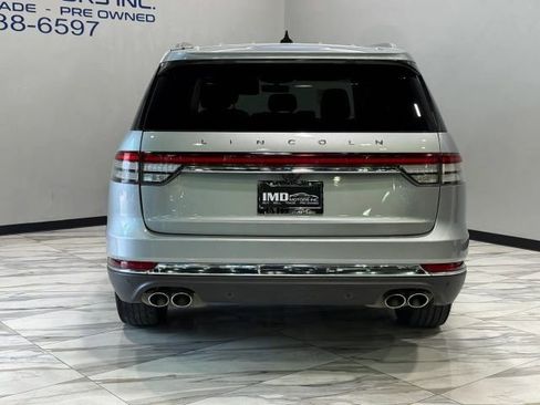 Used 2023 Lincoln Aviator 2WD image 6