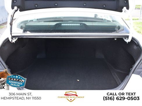 Used 2025 Toyota Camry LE AWD/4WD image 32
