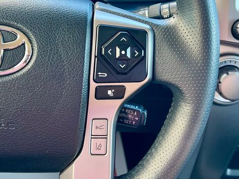 Used 2024 Toyota 4Runner SR5 image 23